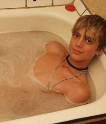 Photoshoots Of Sexy Andy 5e30ed8b6a8cf.jpg