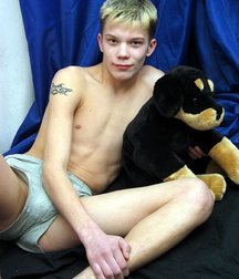 Serzhik & His Teddy 5e6aebe190f15.jpg