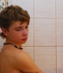 Vovok Enjoys a Shower Boys Porn 5f1e2e794ca72.jpg