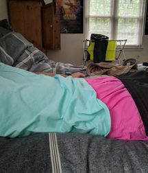 Sagging 5cec7aa544e3f.jpg