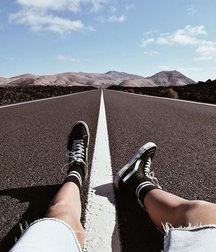 black and white shoes 5ceccdd877fe7.jpg