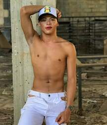 Modelo Brasileiro Gay Tube 5f63bab577d82.jpg