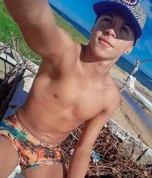 Modelo Brasileiro Gay Tube 5f63bad2f3408.jpg