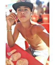Modelo Brasileiro Gay Tube 5f63baf543b65.jpg