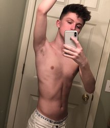 gay amateur  5a6fb3d67afd6.jpg
