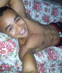 me again 5a1cb2fe359f7.jpeg