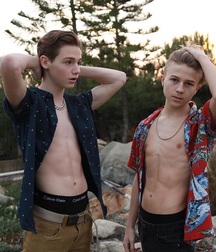 Boys Rock The World 5f5f8328df44e.jpeg
