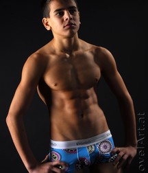 Magnificent Boy Turpal 5b478d7e84073.jpg