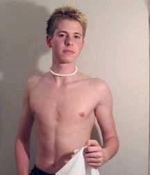 Elijah Evans Superstar1 5dc9ff678e670.jpg