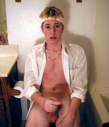 Elijah Evans Superstar Gay Tube 5 5fd393cea9b30.jpg