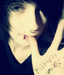 KissMe's Emo Beauty 5a654c8dc1ac1.jpg