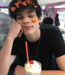 KissMe's BoyLooks 5a6a4c9129013.jpg