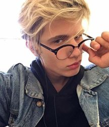 KissMe's BoyBeauty2 5a6e87d4d0ba1.jpg