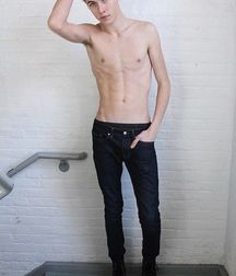 KissMe's BoysBods 5a6ebcd8c7f43.jpg