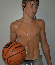 KissMe's BoysBods 5a6ebcecac75f.png