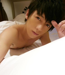 KissMe's BoysBods 5a6ebcee55f81.jpg