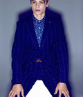 KissMe's Poses 5a6f7bb023549.jpg