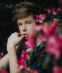 KissMe's FlowerBoys 5a7a1385cc04a.jpg