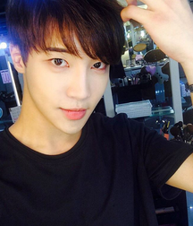 KissMe's BoyMix300 5a7a8a0a22fdc.png