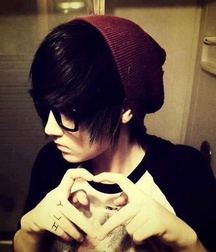 KissMe's HoodiesHats&Hair 5a7aa2dfcd9c5.jpg