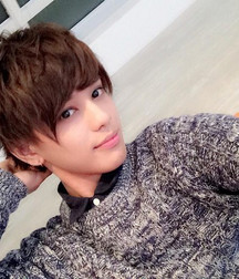KissMe's BoyMix2006 5a7f71217e0c3.jpg