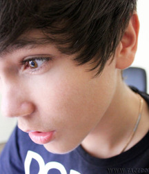 KissMe's PrettiestPt1 5a810e2dc6d9f.jpg
