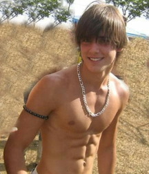 Kissme's Bod101 5a87d81229c6e.jpg