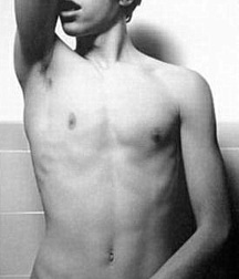 KissMe's Bods547 5a9504a9c102f.jpg
