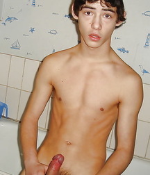 KissMe's Bods904 5a95063b72626.jpg