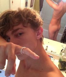 Fit dudes asses and stuff  5a01202ce47da.jpg