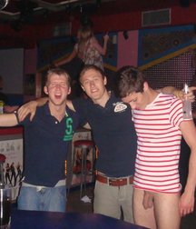 Drunk lads  5a20ed9addead.jpg