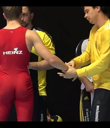 Buff wrestlers  5ad03b5992533.jpg