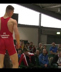 Buff wrestlers  5ad03b9a1e3e3.jpg
