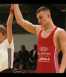 Buff wrestlers  5ad03ba23350d.jpg