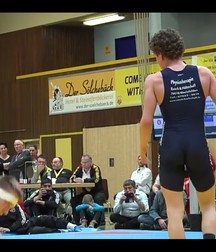 Buff wrestlers 3 5ad406d4e7a66.jpg
