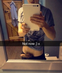 Fit lads showing  5ae3956ed8ca6.jpg
