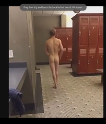 Lockers and showers  5b138093ed4ab.png