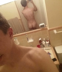 Bum selfies  5b47c4936667b.jpg