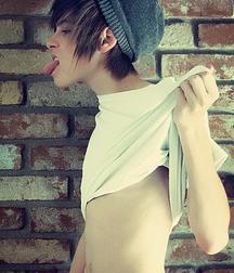Nice guys 1 5a99d30f15dd0.jpg