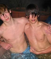 Nice guys 1 5a99d32dc94a5.jpg