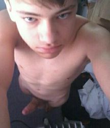 Joe Boy 5de731181dfa4.jpg