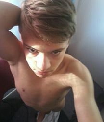 Joe Boy 5de7311fc040f.jpg