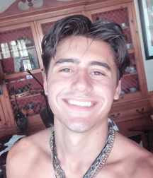 Hot idols 1: Isaak Presley 5d93918d7672d.jpg