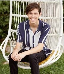 Hot idols 3: Diego Velazquez 5d93f9f4bd57e.jpg