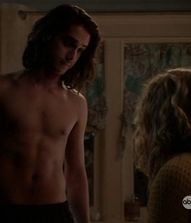 Hot Idols: Avan Jogia 5d9428d8c58e5.jpg