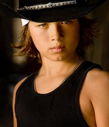 Hot Idols: Leo Howard 5d942ac3215e1.jpg