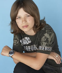 Hot Idols: Leo Howard 5d942ad13d864.jpg
