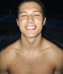 Hot Idols: Leo Howard 5d942b3408409.jpg