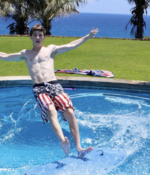 Hot Idols: Ethan Wacker 5d943ae9950ab.jpg