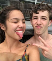 Hot Idols: Ethan Wacker 5d943af4a3c84.jpg